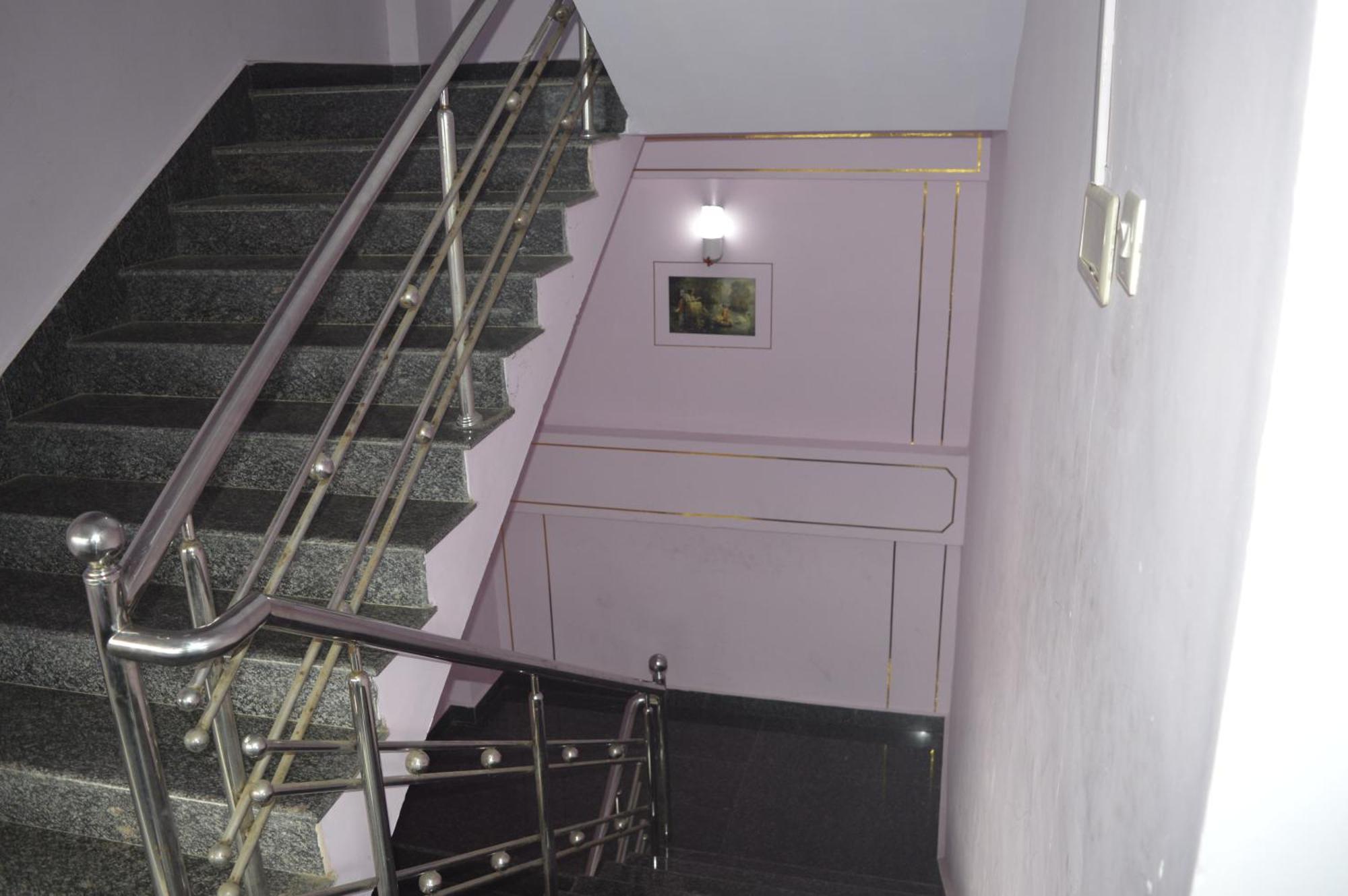 Green Castle Residency Nedumkandam Buitenkant foto