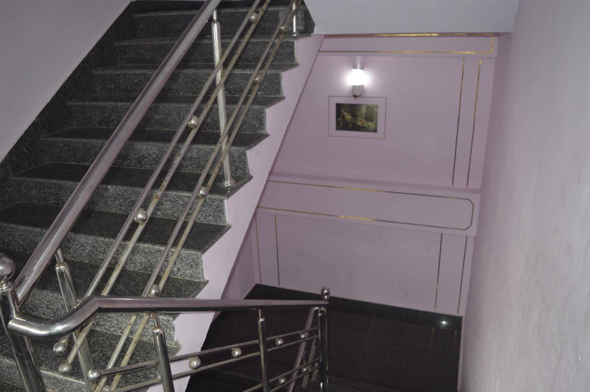 Green Castle Residency Nedumkandam Buitenkant foto